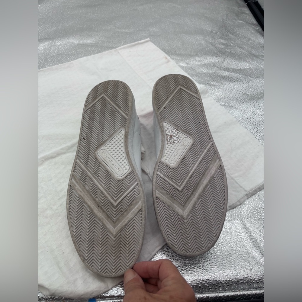 Tory Burch Howell Court Sneakers in Titanium White/Petunia Size 10M - Picture 7 of 7